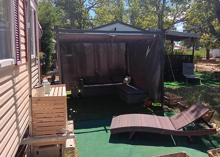 Kemping Mobilhome 4 Places